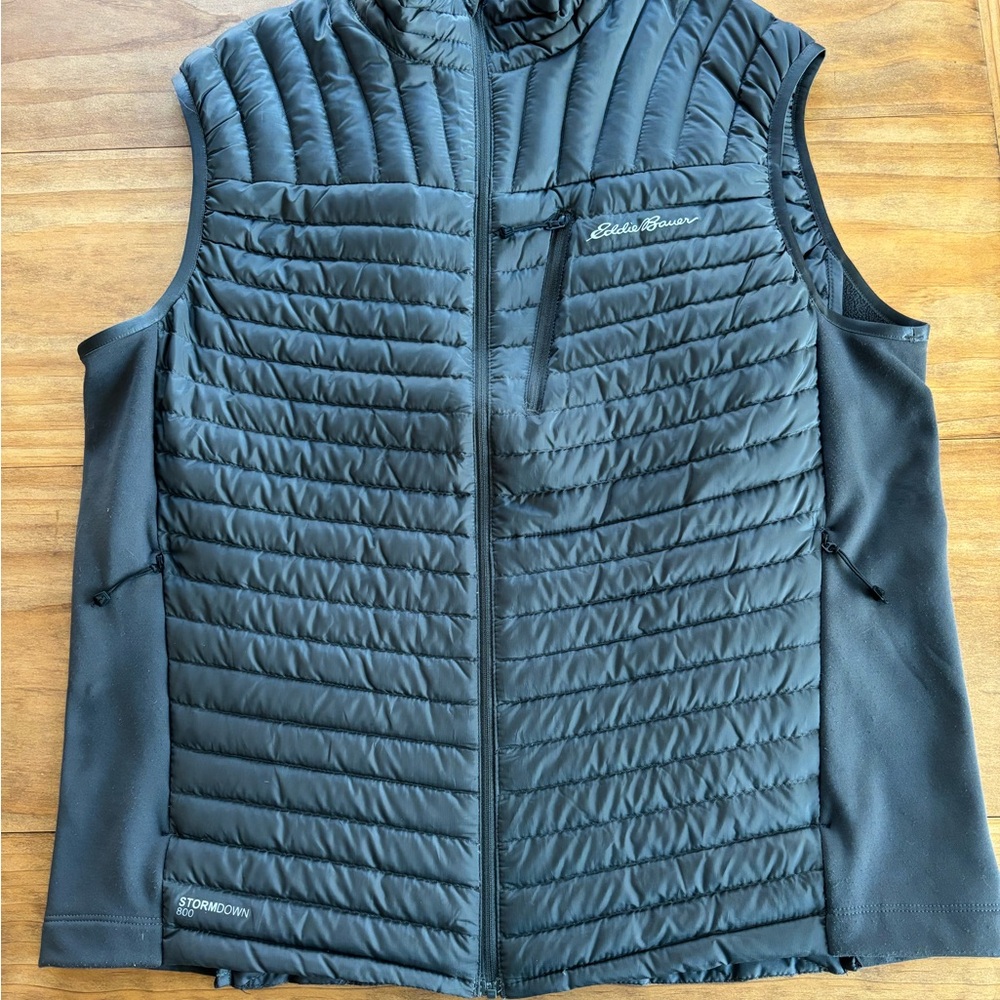 Eddie Bauer Charcoal Quilted Down Vest - Picture 5 of 8